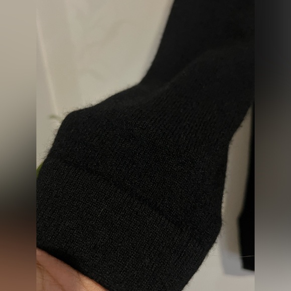 Isaac Mizrahi Live! Cashmere A-Line Crew Neck Pullover Sweater - Picture 3 of 9